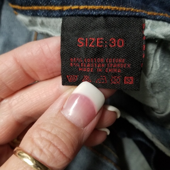 Junior's Jeans - Picture 3 of 4